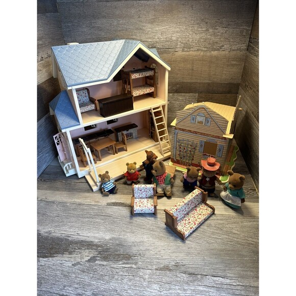 Sylvanian Families Maple Town Post Office House Vintage Set w Furniture Extras! - Picture 1 of 16